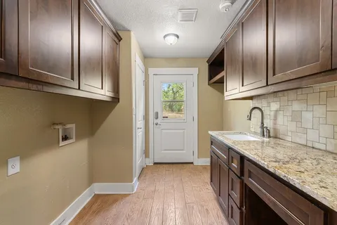 $1,450,000 | 23625 Pedernales Canyon Trail, Spicewood, TX 78669