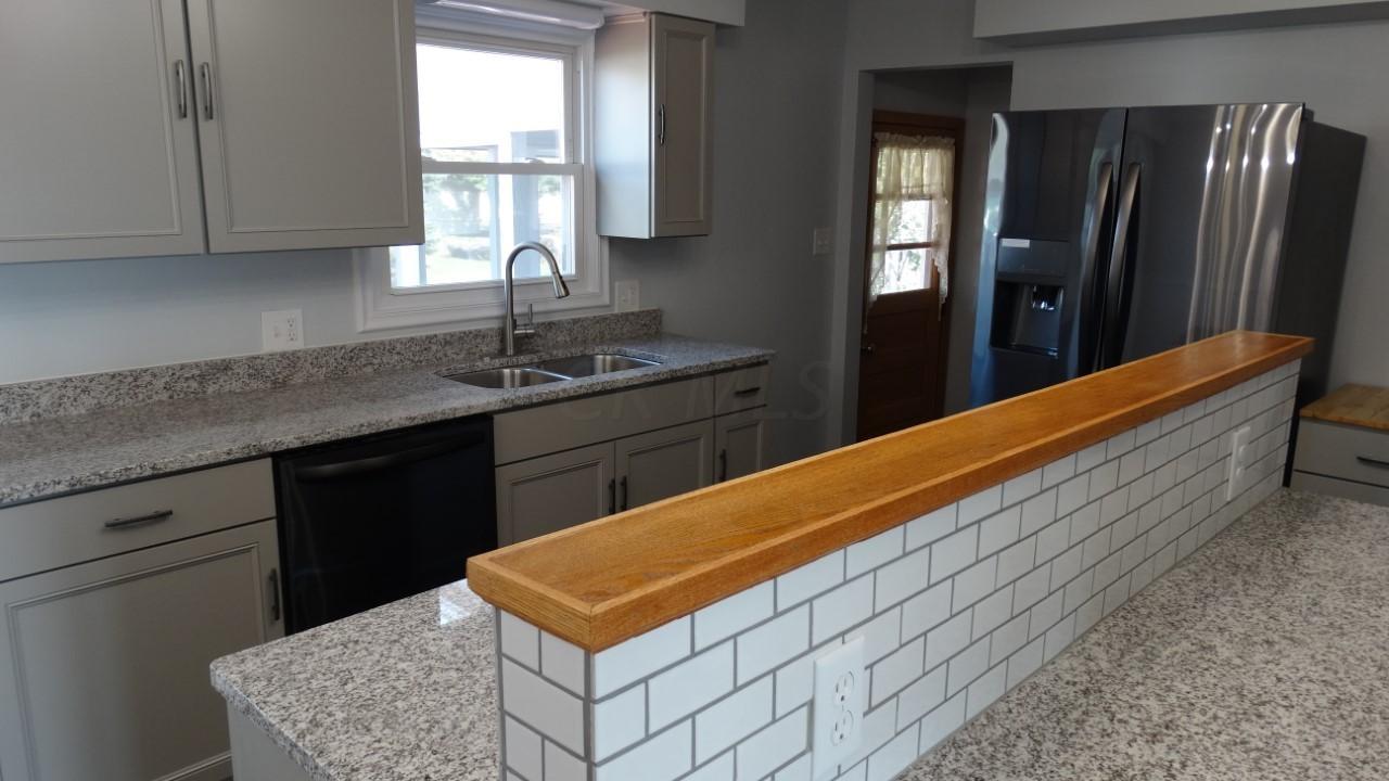 238 Goose Pond Road Newark, OH 43055 - Photo 9 of 24