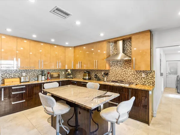 $15,000 | 201 Golden Beach Drive, Golden Beach, FL 33160