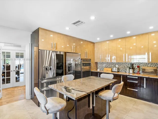 $15,000 | 201 Golden Beach Drive, Golden Beach, FL 33160