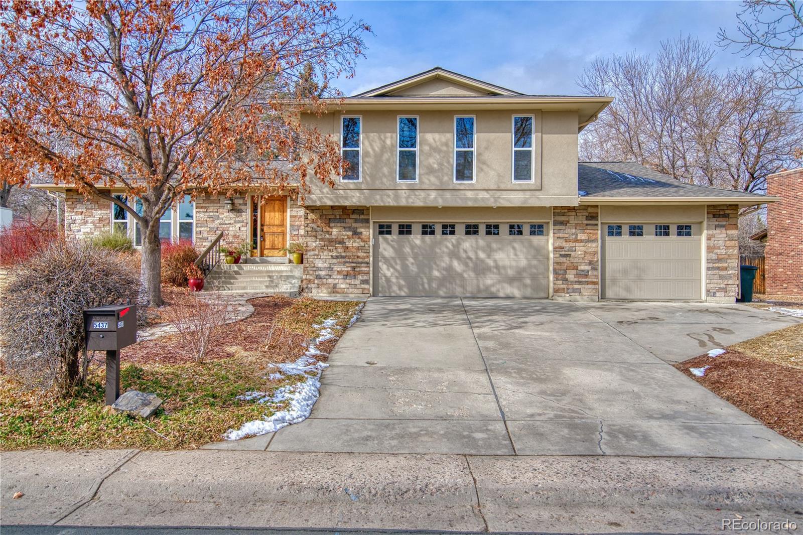 5437 South Cimarron Road Littleton, CO 80123 - Photo 1 of 35 Gallery Image 1