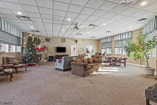 $2,785 | 56 Maple Lane, Mount Arlington, NJ 07856