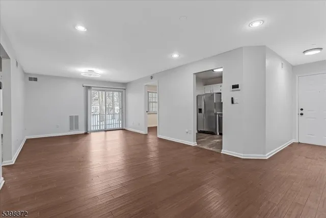 $2,785 | 56 Maple Lane, Mount Arlington, NJ 07856