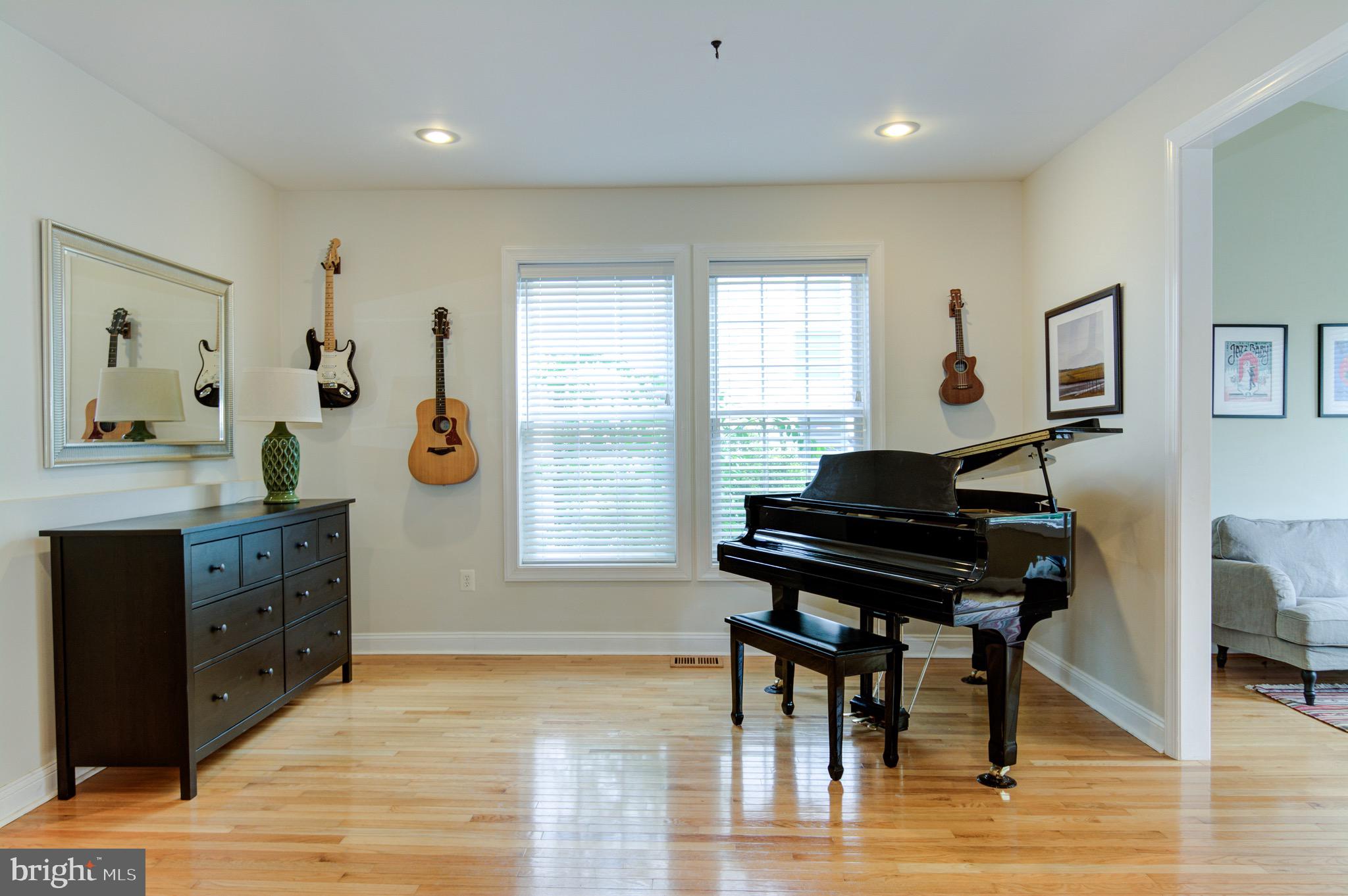 2905 Jennings Road Kensington, MD 20895 - Photo 20 of 52 Music room/dining room