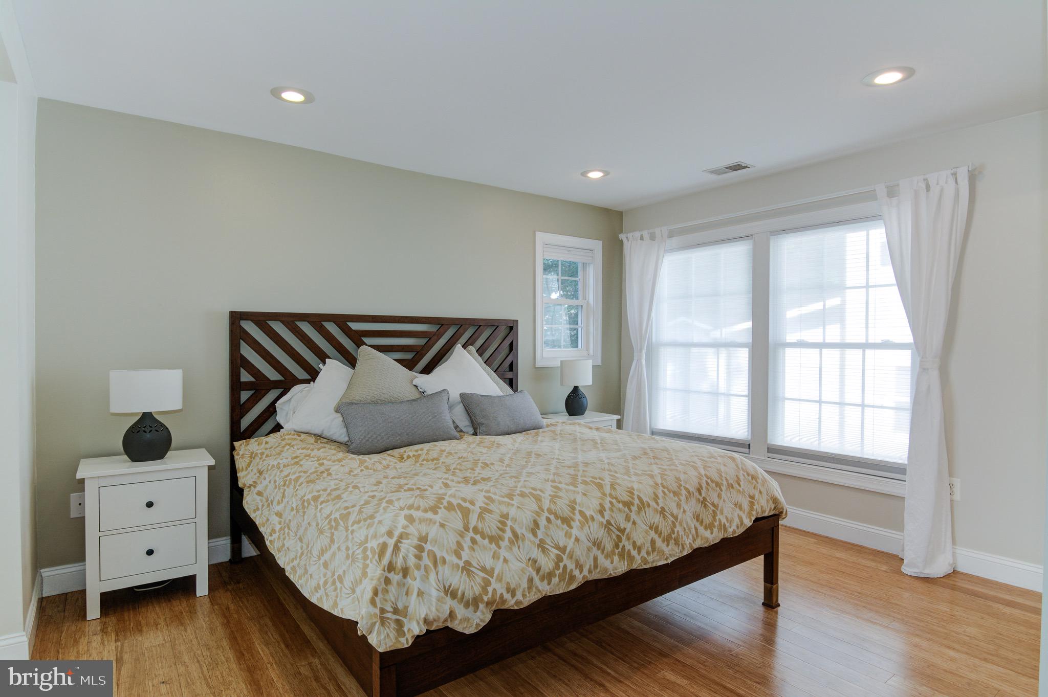 2905 Jennings Road Kensington, MD 20895 - Photo 44 of 52 Master bedroom