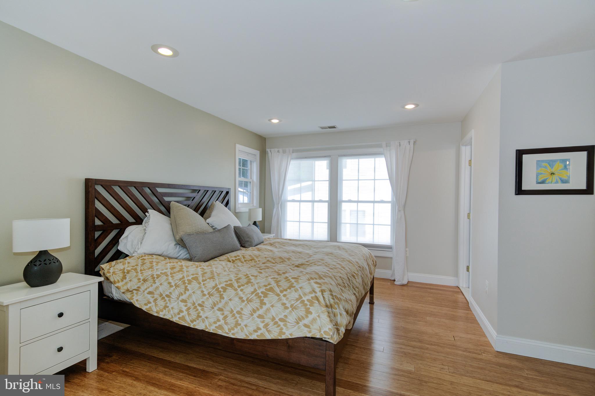 2905 Jennings Road Kensington, MD 20895 - Photo 45 of 52 Master bedroom