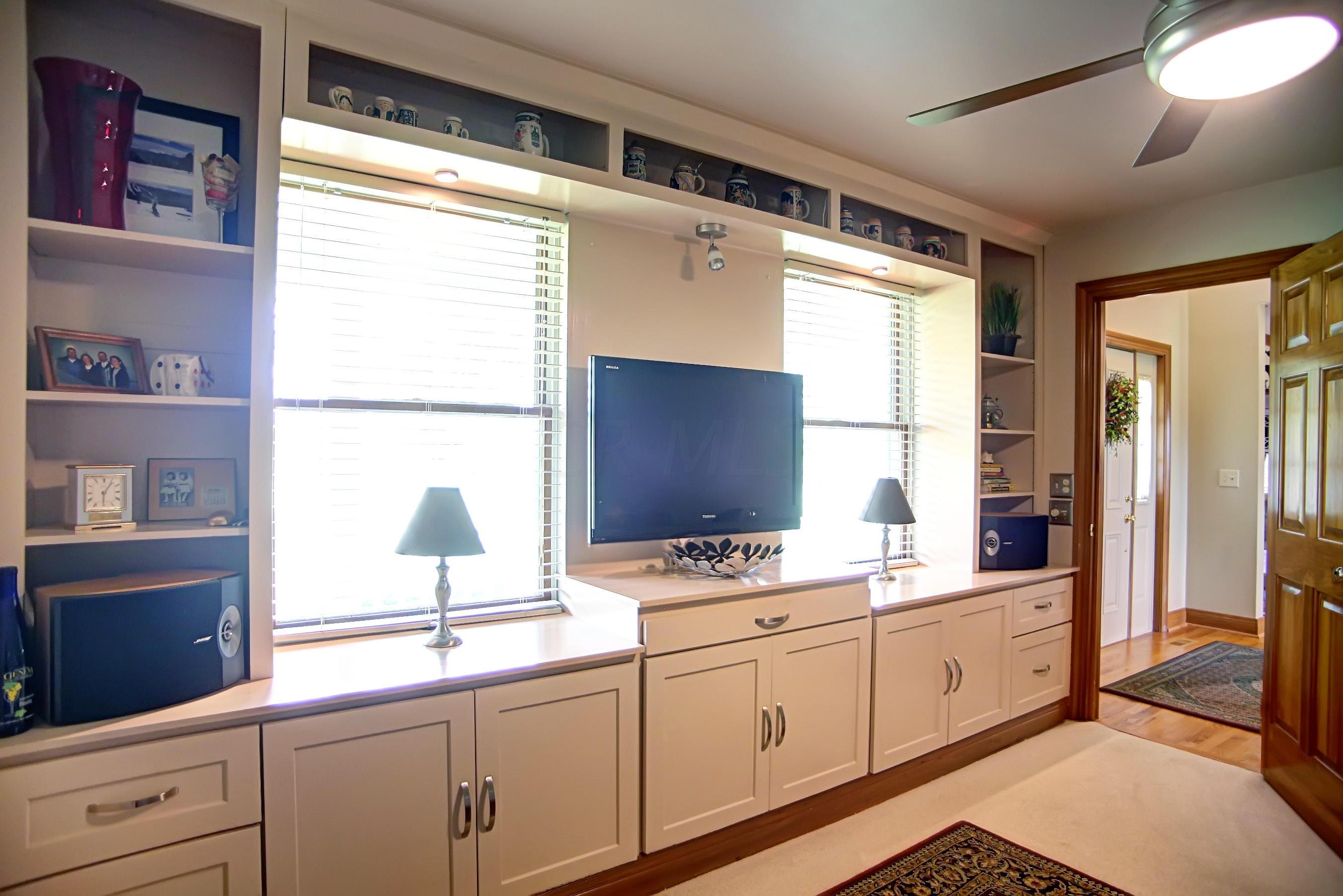 4333 Fry Road Ostrander, OH 43061 - Photo 5 of 57 Gallery Image 5