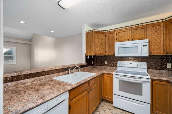 $295,000 | 308 Arbor Terrace, Kingsport, TN 37660