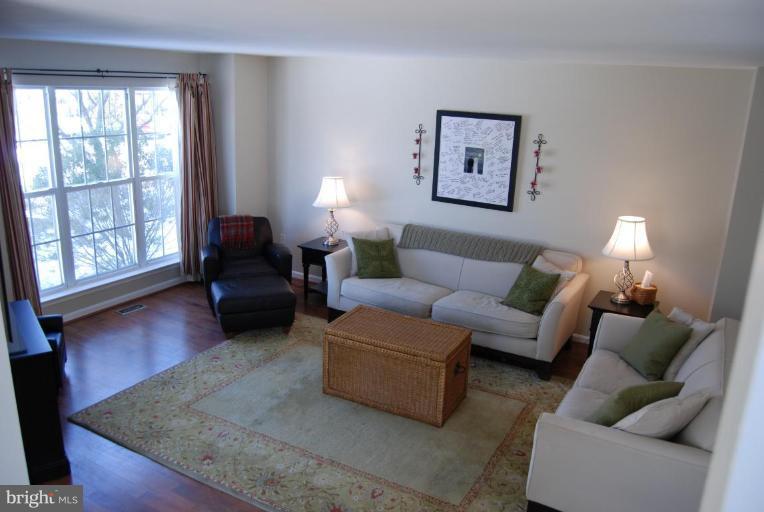 9213 Ridgefield Circle Frederick, MD 21701 - Photo 3 of 6 open & spacious living area