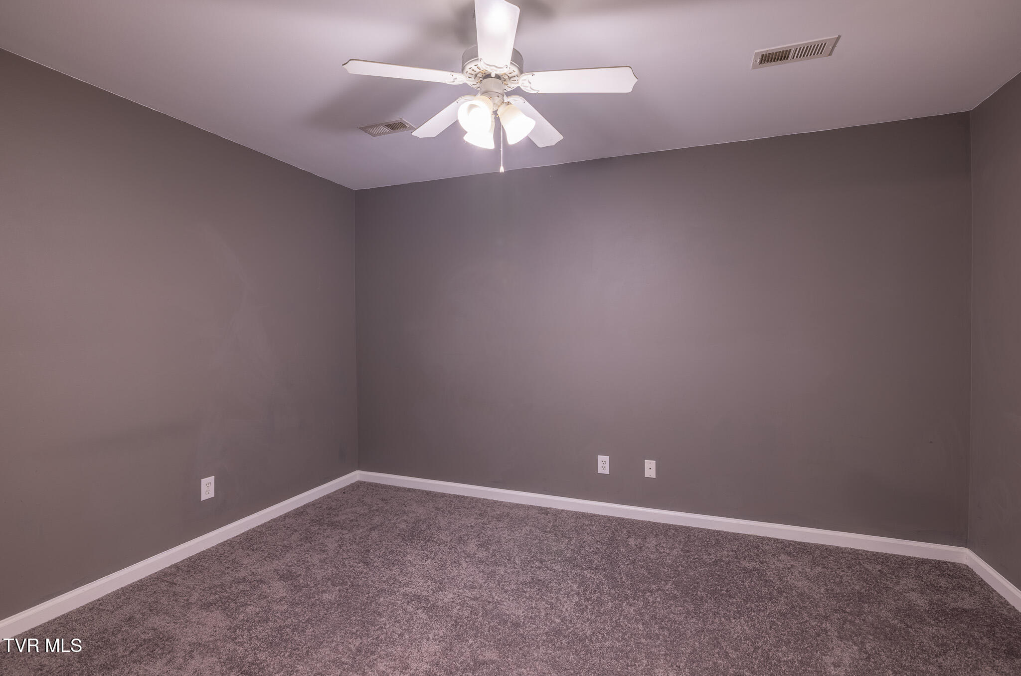 5 Pinehurst Court Limestone, TN 37681 - Photo 27 of 36 1R9A5370-HDR