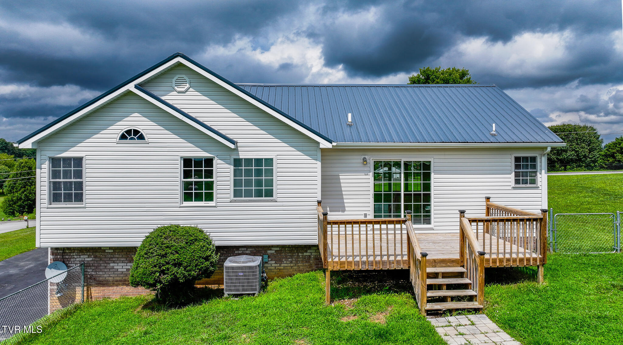 5 Pinehurst Court Limestone, TN 37681 - Photo 34 of 36 dji_fly_20250618_152346_0018_17502747737