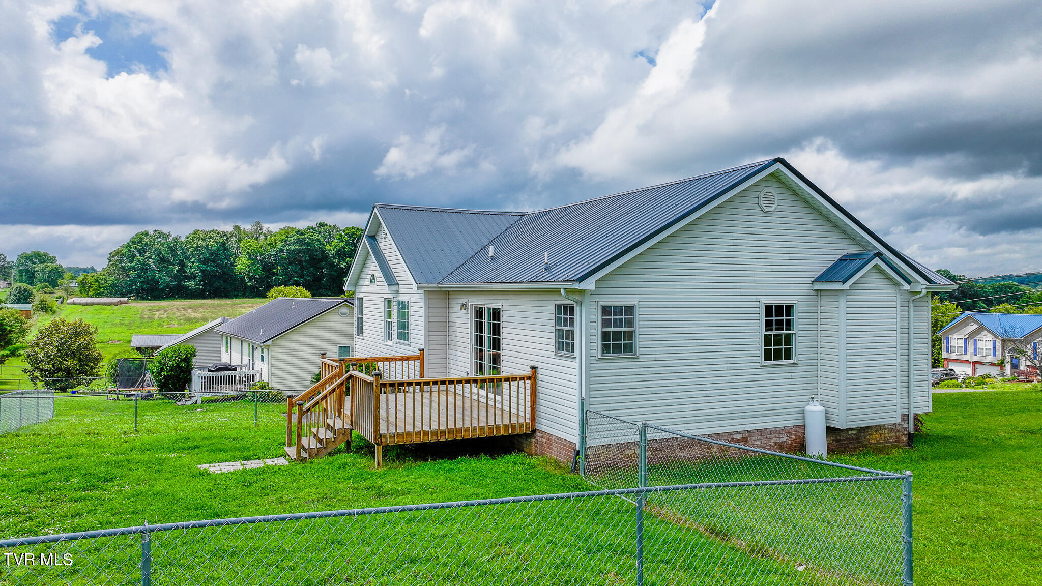 5 Pinehurst Court Limestone, TN 37681 - Photo 35 of 36 dji_fly_20250618_152326_0015_17502747744