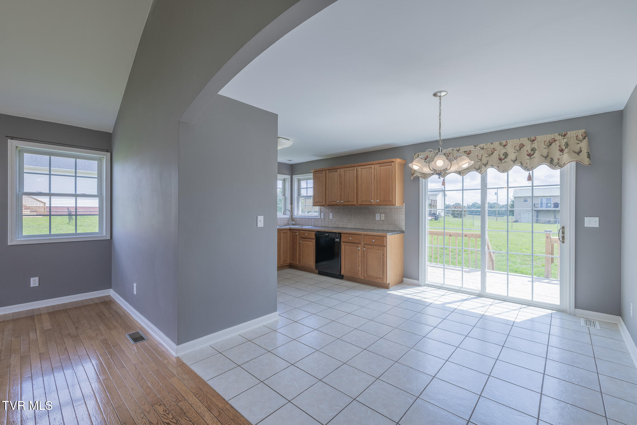 5 Pinehurst Court Limestone, TN 37681 - Photo 5 of 36 1R9A5286-HDR
