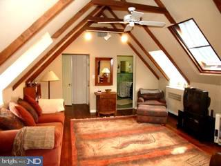 630 Mulford Road Wyncote, PA 19038 - Photo 4 of 6