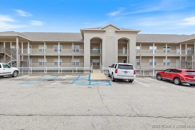 $415,000 | 1215 Lands End Parkway, Unit 623, Osage Beach, MO 65065