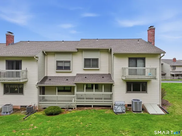 $249,000 | 1301 Summer Hill Drive, Unit 1301, South Windsor, CT 06074