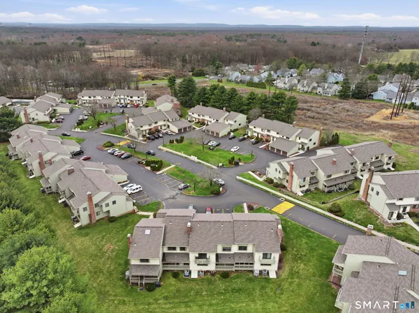 $249,000 | 1301 Summer Hill Drive, Unit 1301, South Windsor, CT 06074