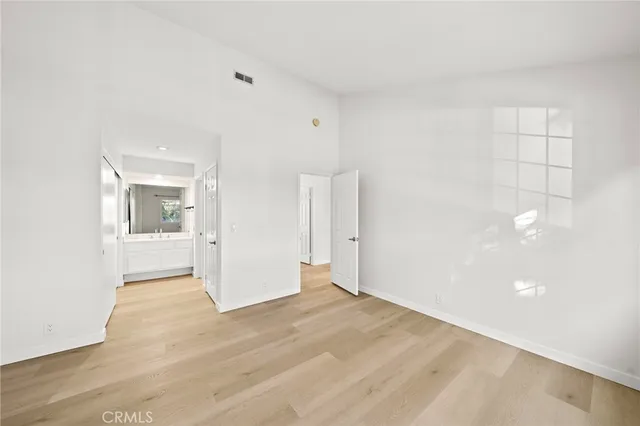 $799,000 | 211 Saybrook Court, Costa Mesa, CA 92627