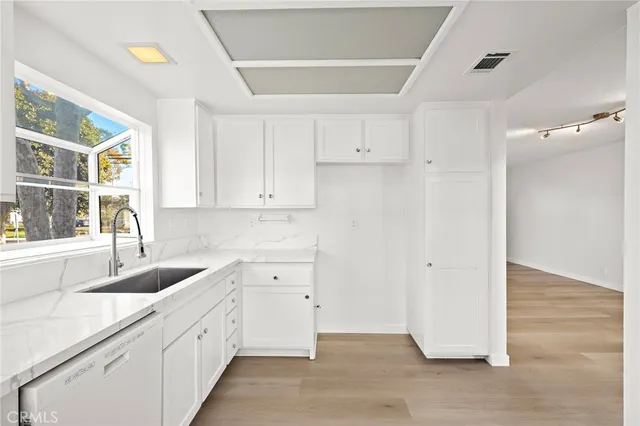 $799,000 | 211 Saybrook Court, Costa Mesa, CA 92627