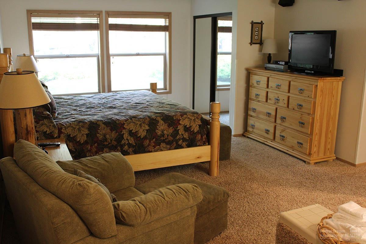57405 Beaver Ridge Loop Sunriver, OR 97707 - Photo 19 of 23 Additional Photo