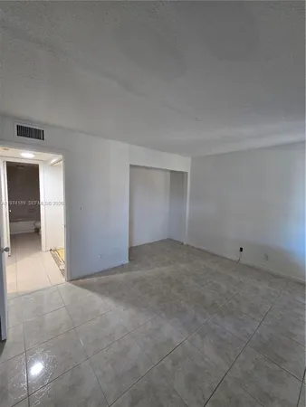$129,000 | 5920 Coral Lake Drive, Unit 208, Margate, FL 33063