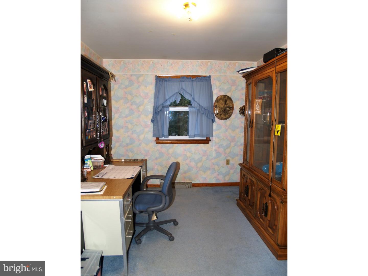 1263 Spring Valley Road Bethlehem, PA 18015 - Photo 13 of 24 Gallery Image 13