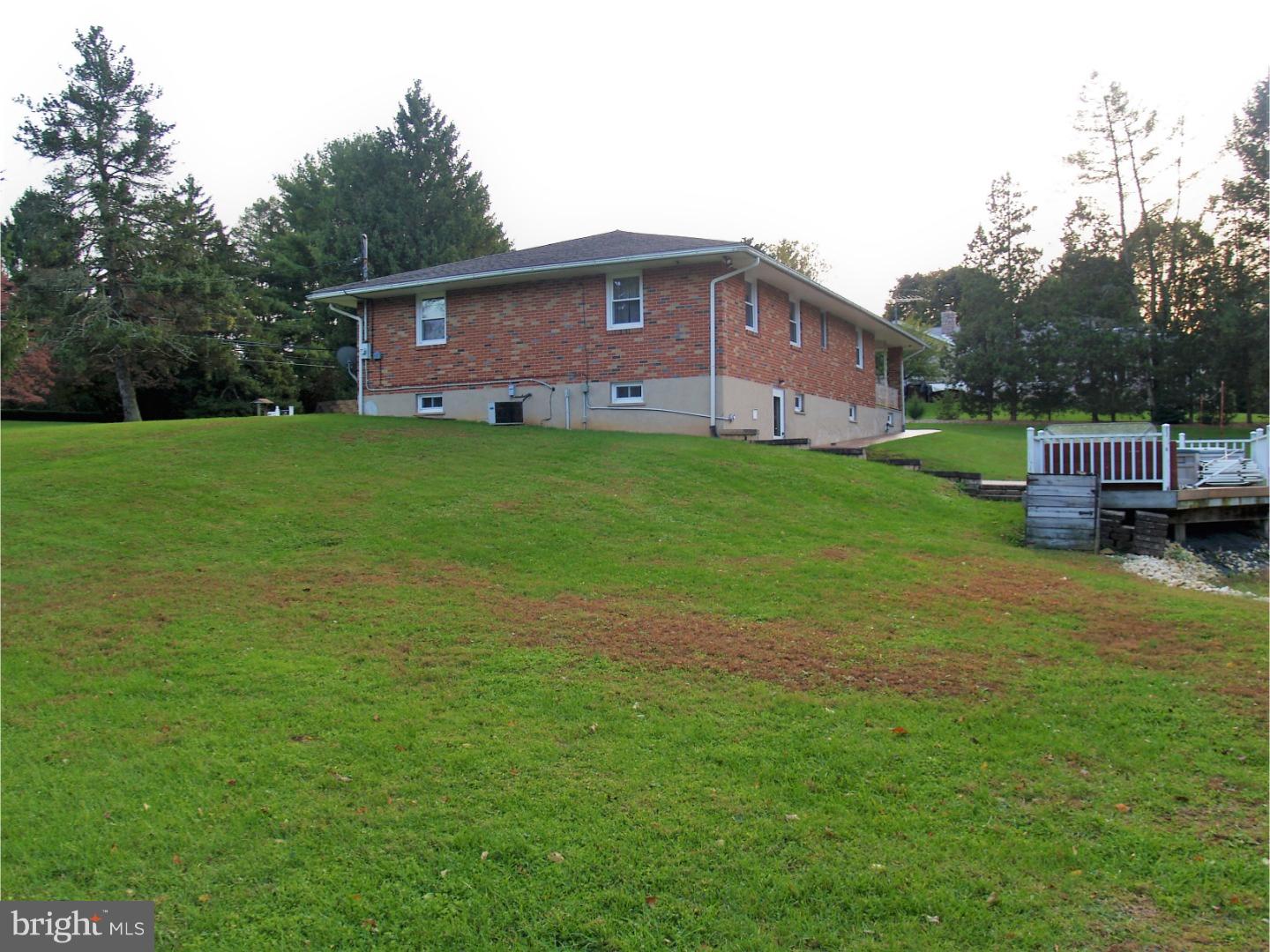 1263 Spring Valley Road Bethlehem, PA 18015 - Photo 19 of 24 Gallery Image 19