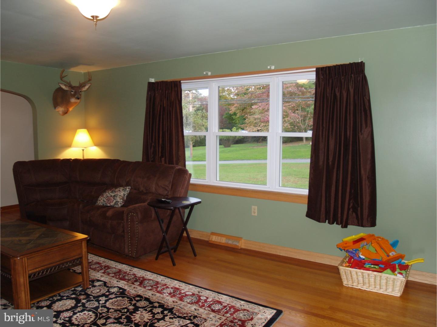 1263 Spring Valley Road Bethlehem, PA 18015 - Photo 3 of 24 Gallery Image 3