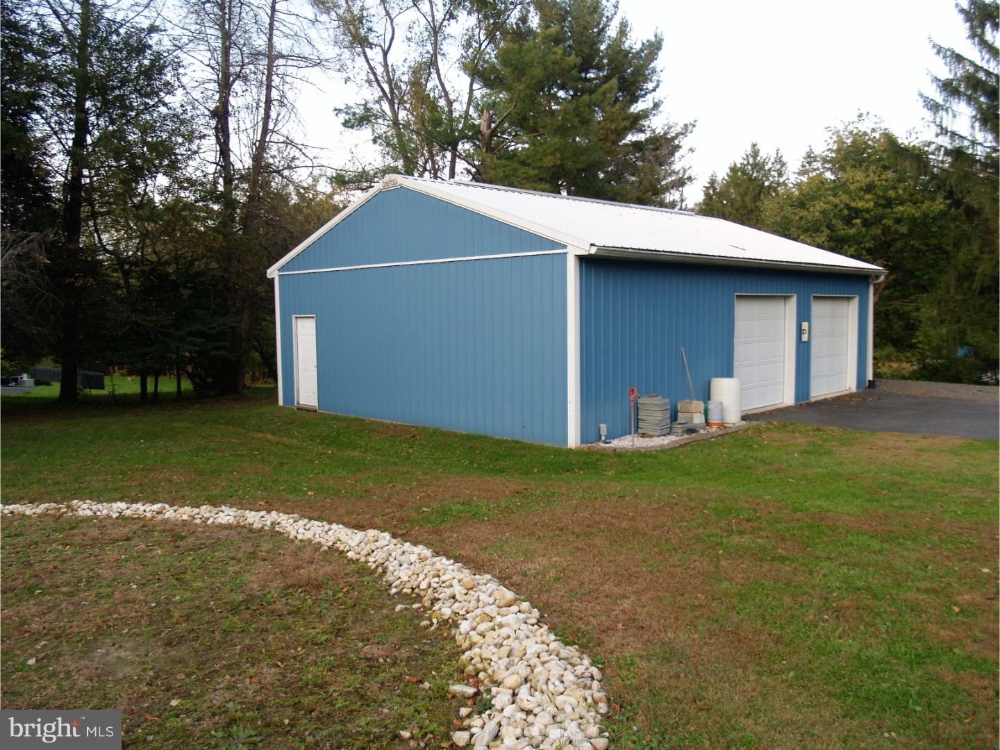 1263 Spring Valley Road Bethlehem, PA 18015 - Photo 22 of 24 Gallery Image 22