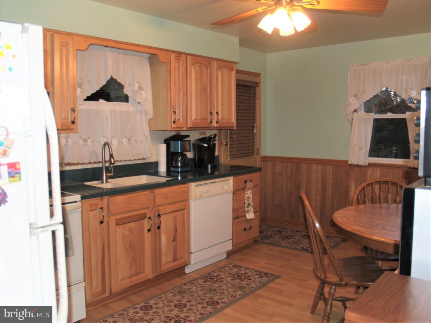 1263 Spring Valley Road Bethlehem, PA 18015 - Photo 7 of 24 Gallery Image 7