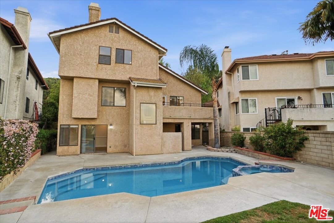 24124 Mentry Drive Newhall, CA 91321 - Photo 22 of 31