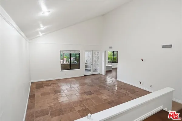 $5,650 | 24124 Mentry Drive, Newhall, CA 91321