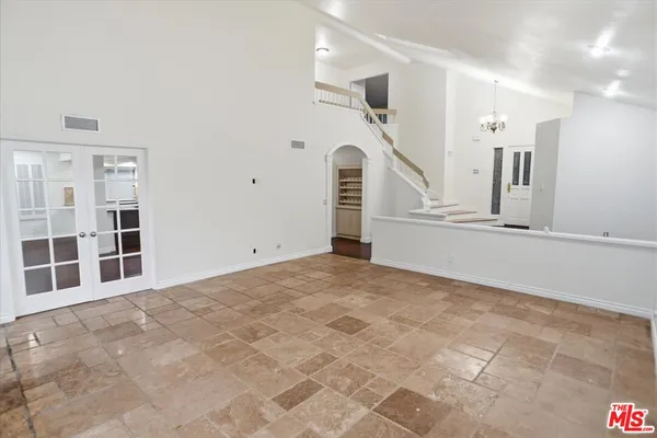 $5,650 | 24124 Mentry Drive, Newhall, CA 91321