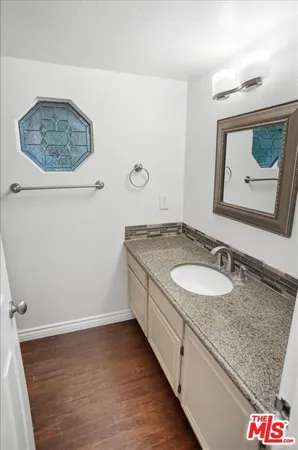 $5,650 | 24124 Mentry Drive, Newhall, CA 91321