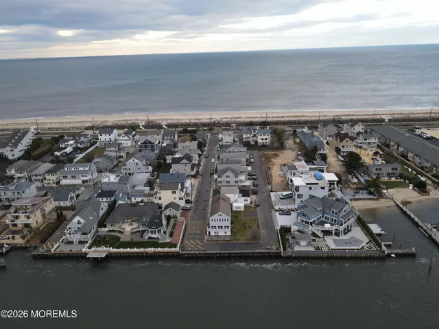 $2,500 | 4 Via Ripa Way, Unit 2, Sea Bright, NJ 07760