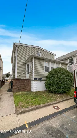 $2,500 | 4 Via Ripa Way, Unit 2, Sea Bright, NJ 07760