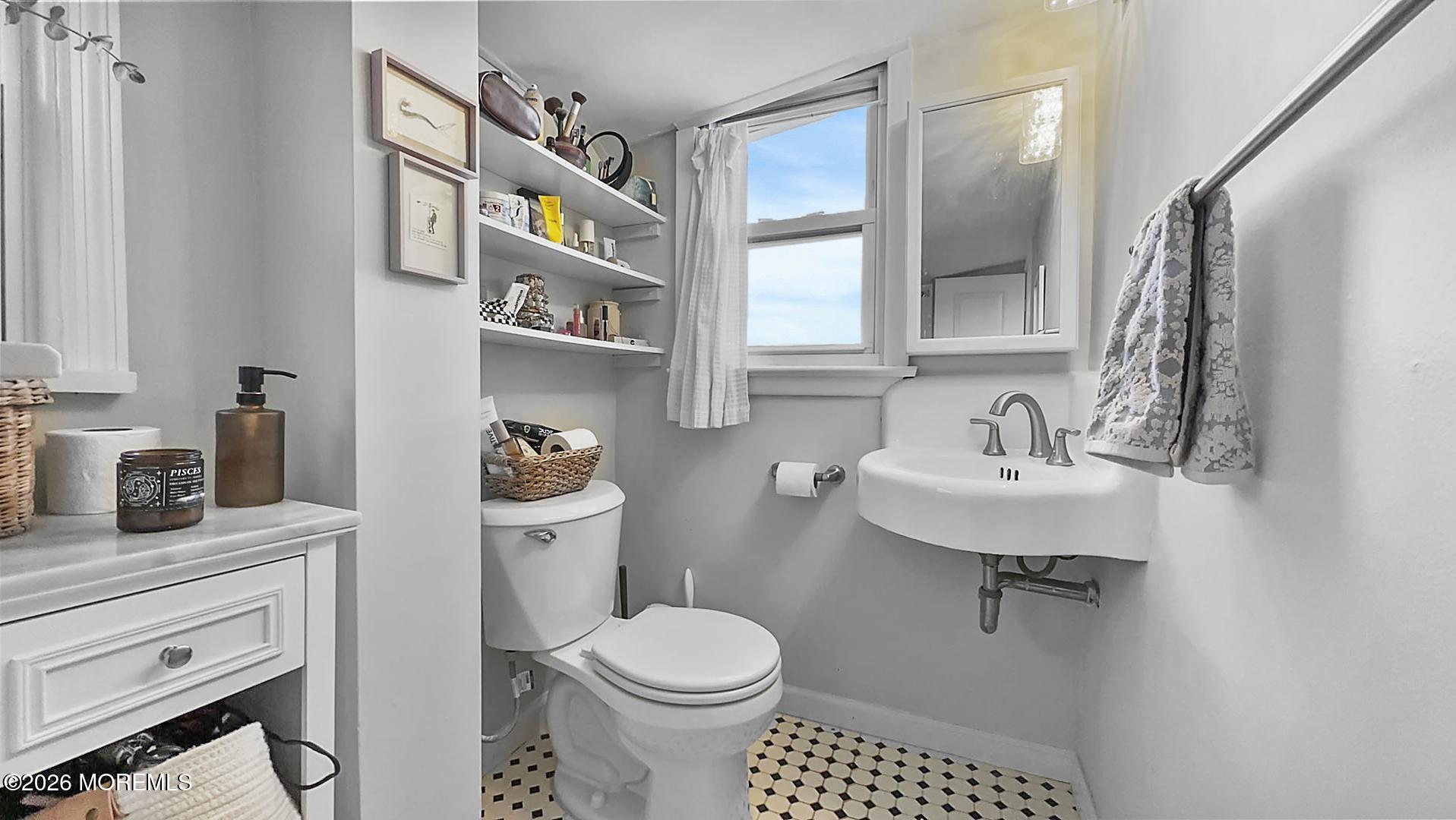 4 Via Ripa Way, Unit 2 Sea Bright, NJ 07760 - Photo 9 of 19 DJTenHoeve_4ViaRipa,SeaBright_10_HE_