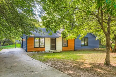 $180,000 | 8958 Sterling Ridge Lane, Jonesboro, GA 30238