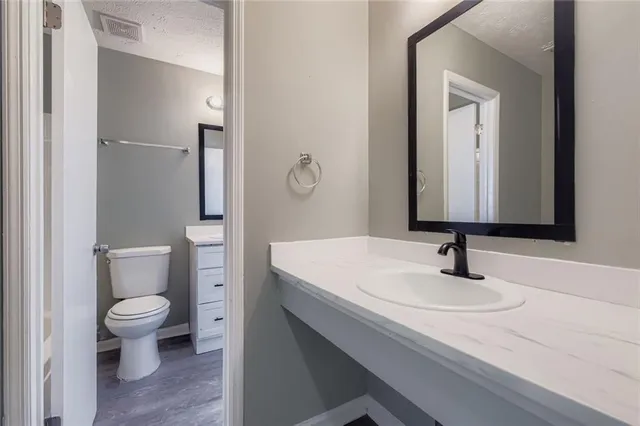 $180,000 | 8958 Sterling Ridge Lane, Jonesboro, GA 30238