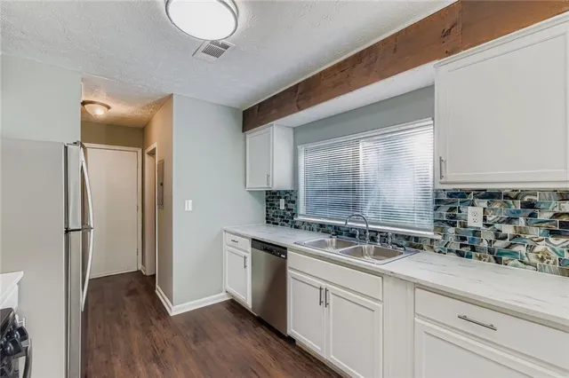 $180,000 | 8958 Sterling Ridge Lane, Jonesboro, GA 30238