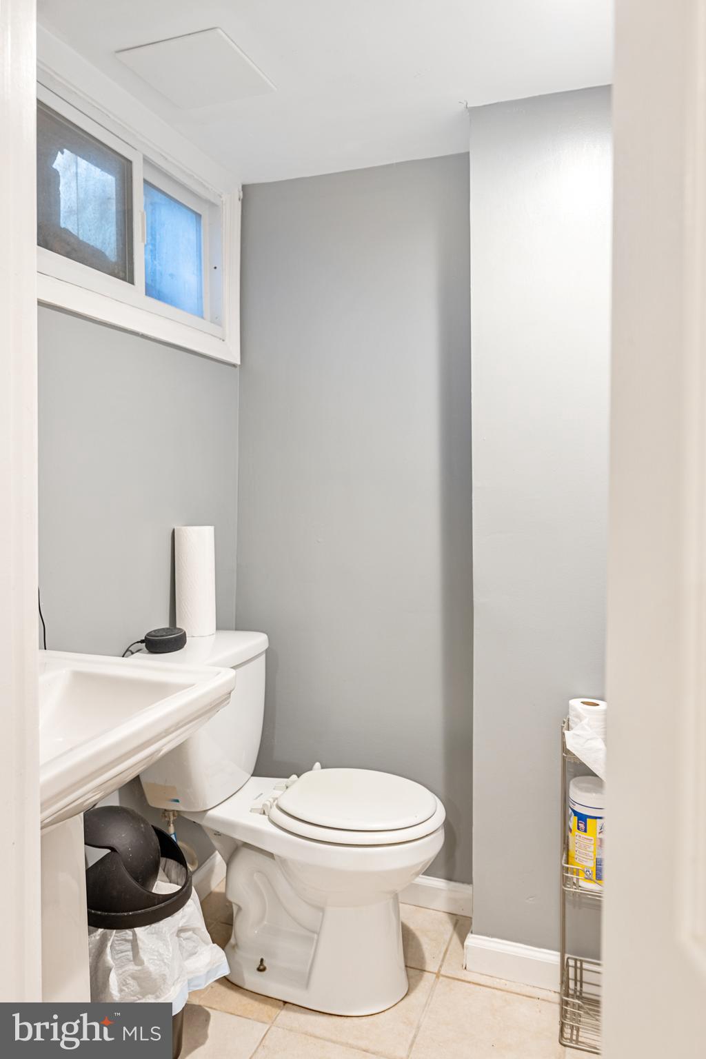 1526 Gleneagle Road Baltimore, MD 21239 - Photo 16 of 17