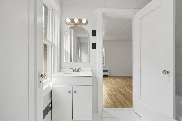 $1,595 | 106 Grand Boulevard, Unit 2 (SECOND FLOOR), Binghamton, NY 13905