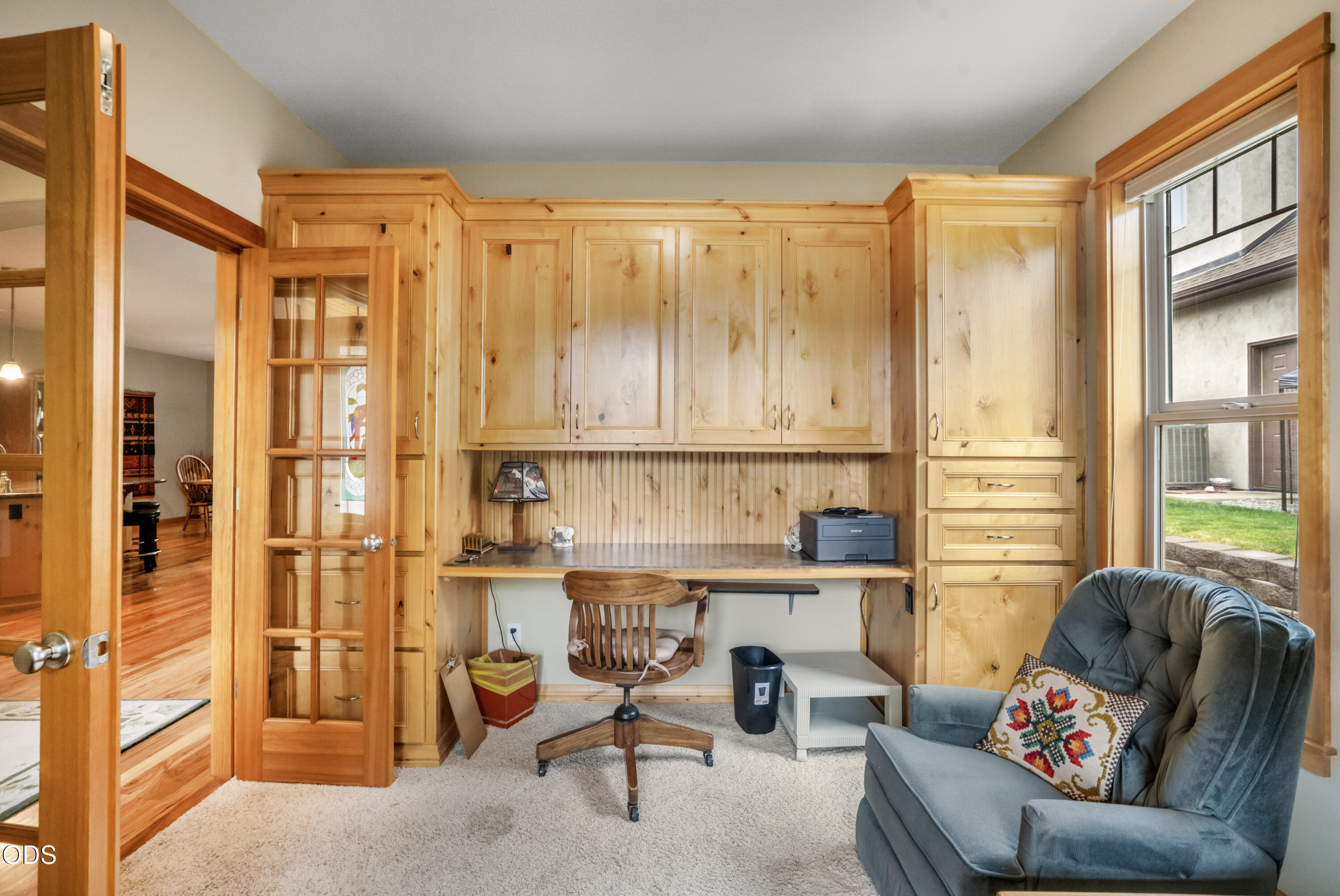 3571 Southwest 36th Place Redmond, OR 97756 - Photo 6 of 39