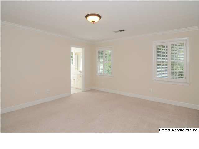 2052 Magnolia Ridge Birmingham, AL 35243 - Photo 25 of 32