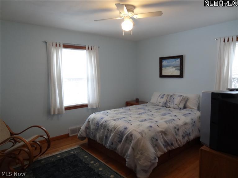 5396 Huron Road Cleveland, OH 44124 - Photo 4 of 25
