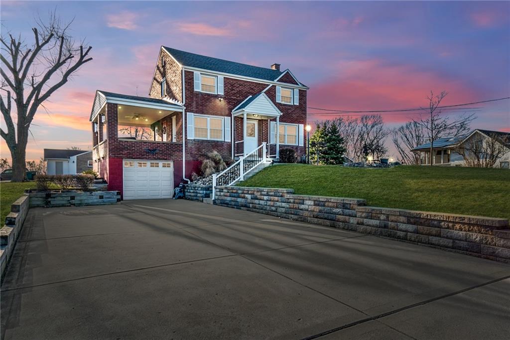 5 Kathleen Drive McKees Rocks, PA 15136 - Photo 2 of 25 Gallery Image 2