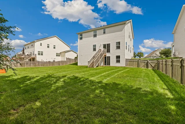 $544,000 | 2020 Squire Circle, Yorkville, IL 60560