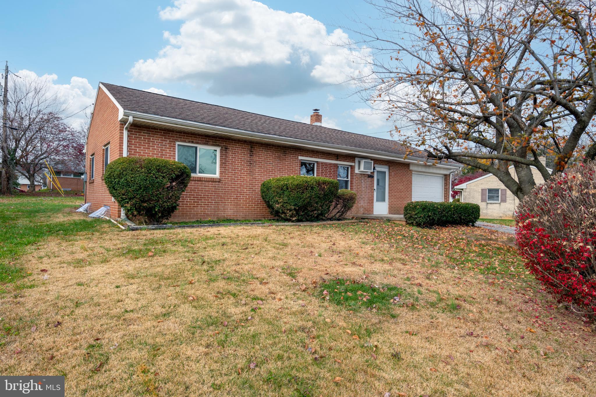 392 Tyler Run Road York, PA 17403 - Photo 1 of 31 Gallery Image 1