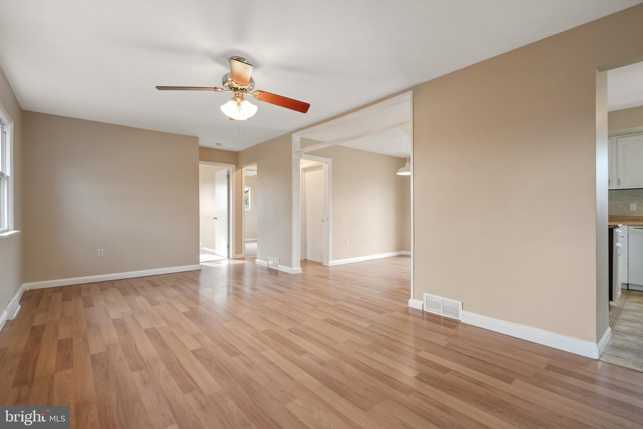 392 Tyler Run Road York, PA 17403 - Photo 5 of 31 Gallery Image 5