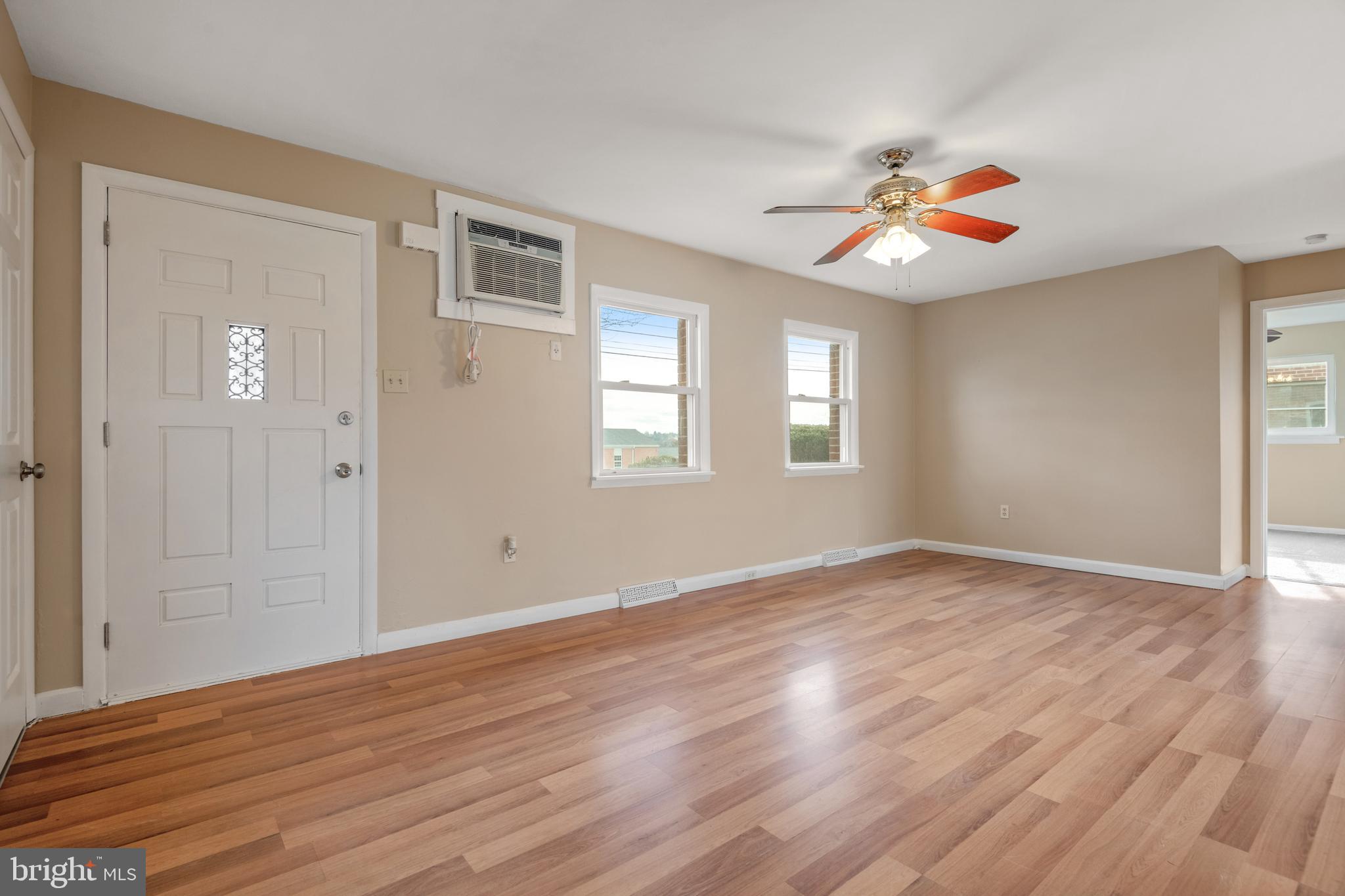 392 Tyler Run Road York, PA 17403 - Photo 6 of 31 Gallery Image 6